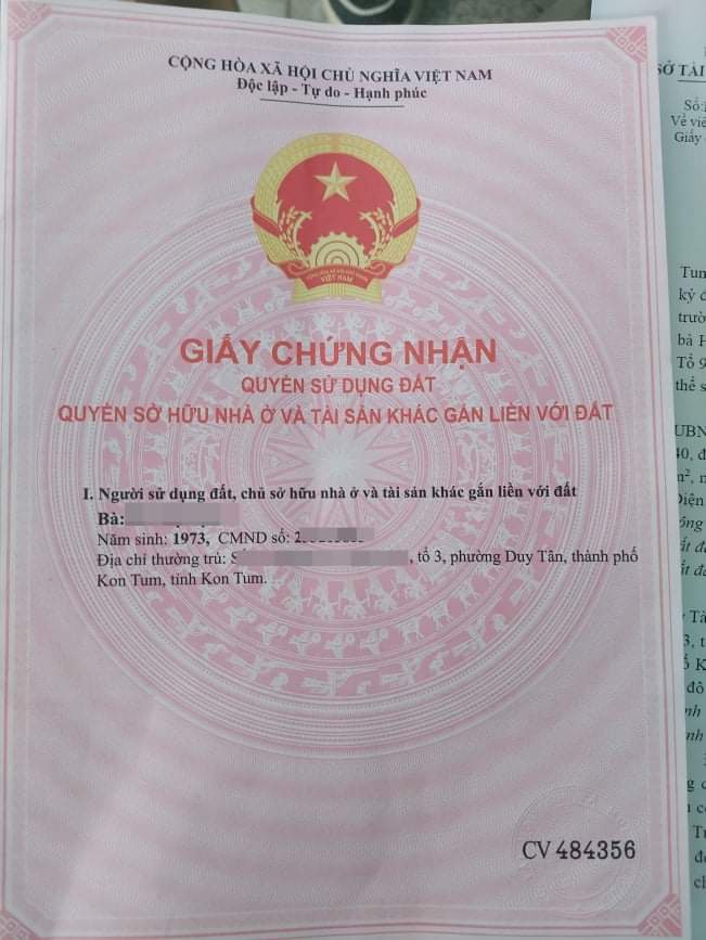TP.KonTum:[-]Phó[-]giám[-]đốc[-]Trung[-]tâm[-]phát[-]triển[-]quỹ[-]đất[-]bỏ[-]việc[-]nhiều[-]ngày